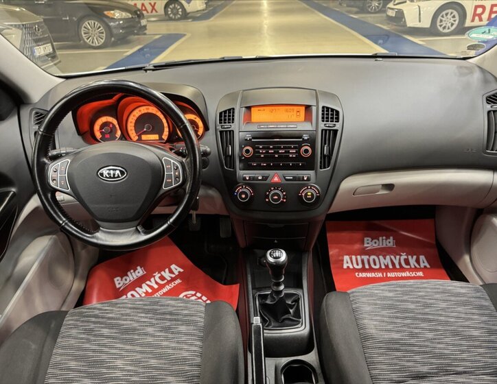 KIA Ceed Hatchback 1,4 l 80 kw