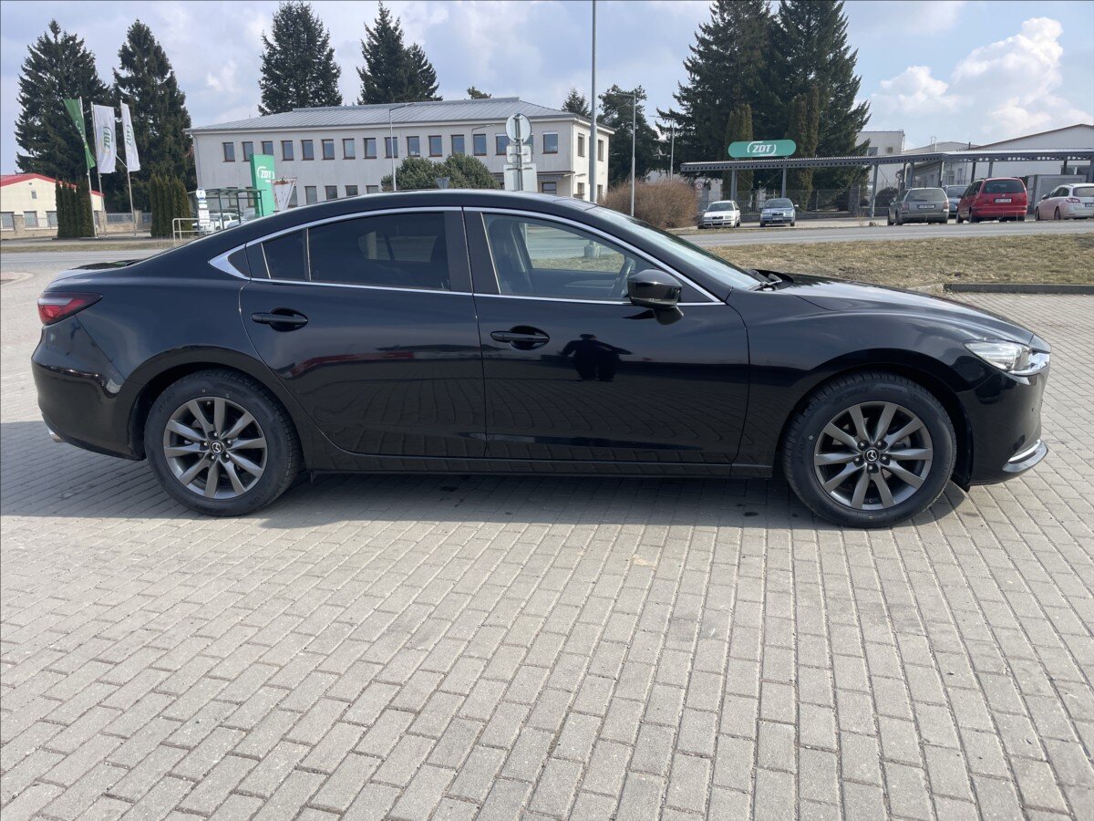 Mazda 6 Sedan / Limuzína 2,0 l 121 kw
