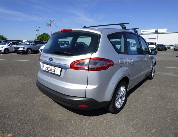 Ford S-MAX 3