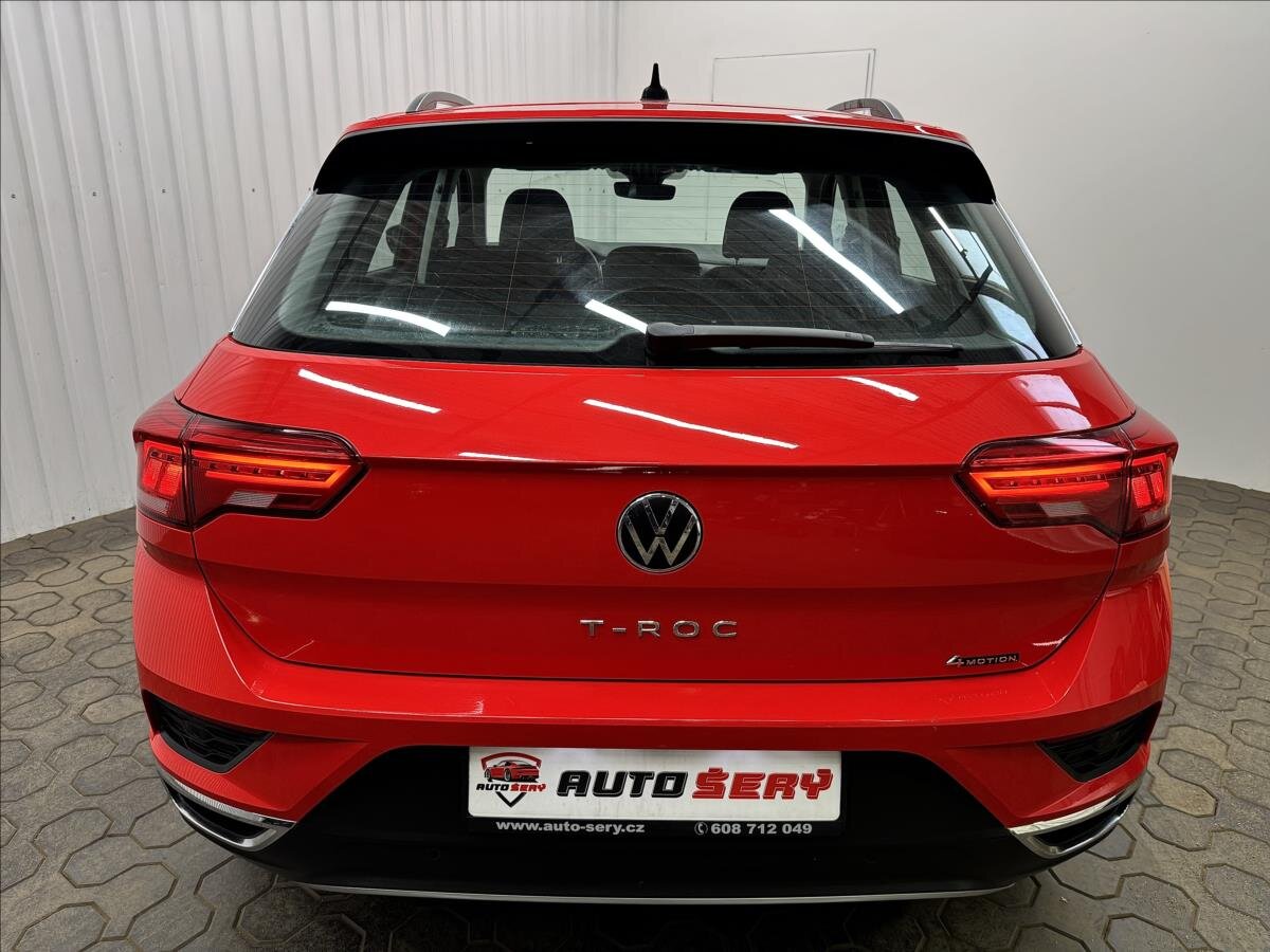 Volkswagen T-Roc SUV / Terénní 2,0 l 140 kw