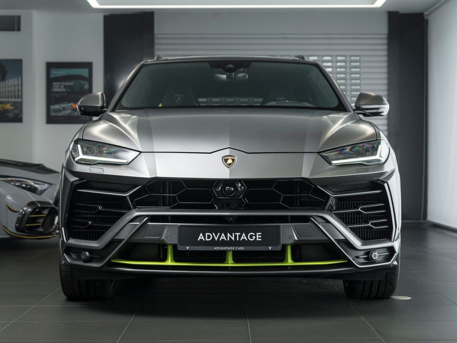 Lamborghini Urus 2