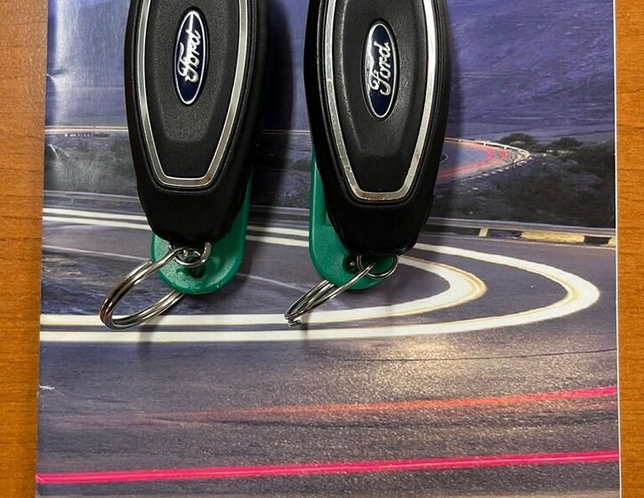 Ford S-MAX MPV 2,5 l 140 kw