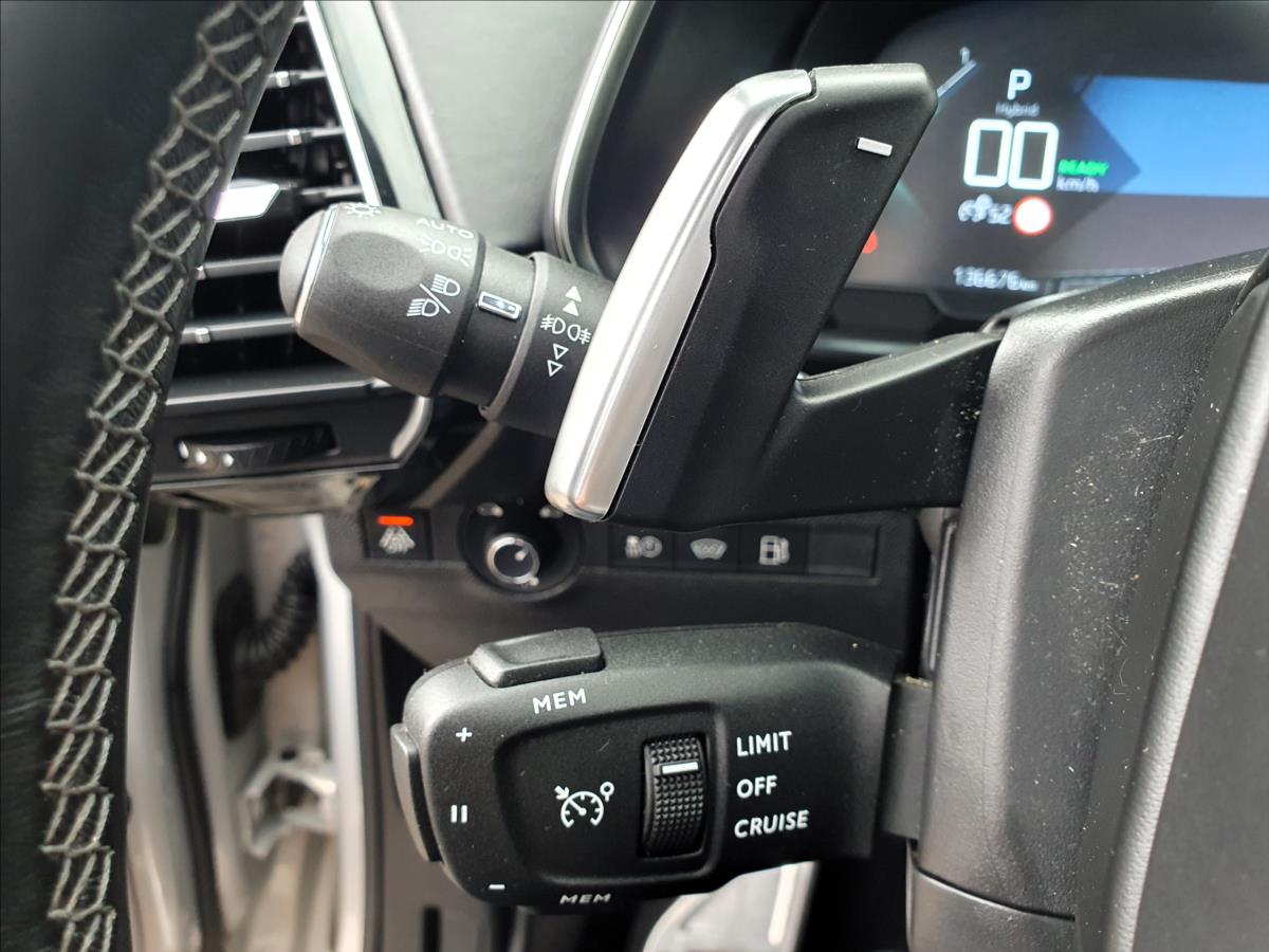 DS Automobiles DS7 Crossback