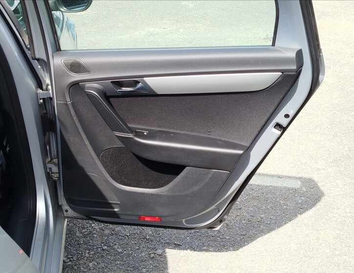 Volkswagen Passat 22