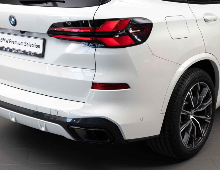 BMW X5 SUV 3,0 l 219 kw