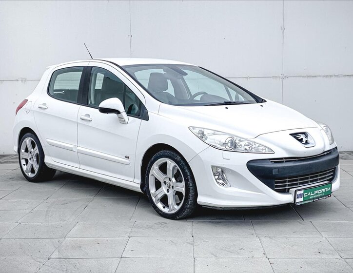 Peugeot 308 Hatchback 1,6 l 147 kw
