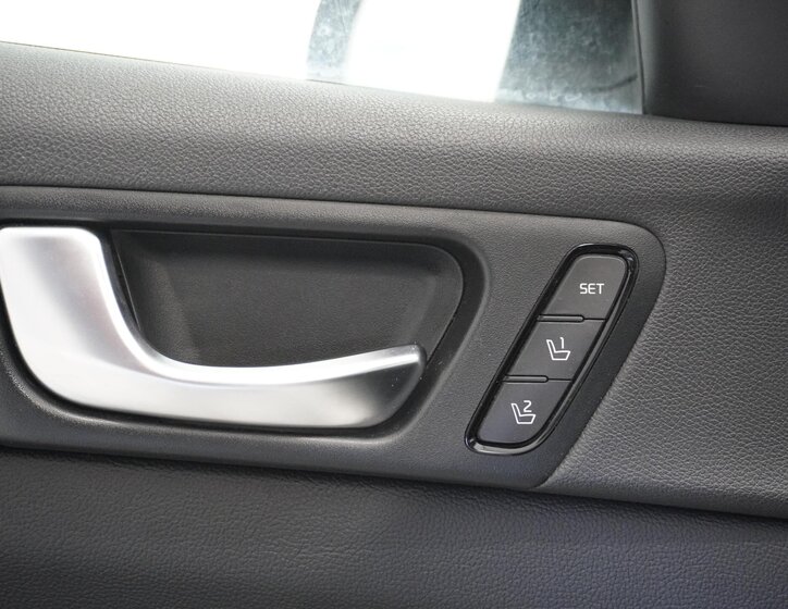 KIA Optima Kombi 2,0 l 151 kw