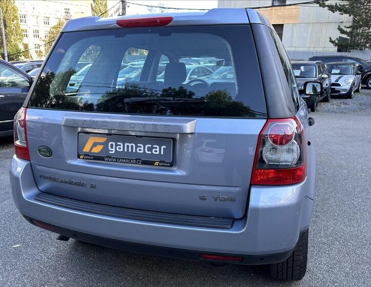 Land Rover Freelander SUV / Terénní 2,2 l 112 kw