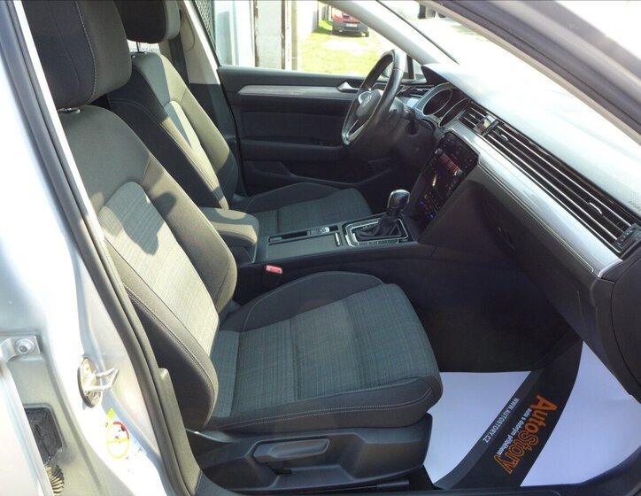 Volkswagen Passat Kombi 2,0 l 110 kw