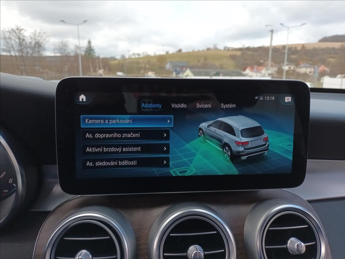 Mercedes-Benz GLC SUV 2,0 l 180 kw