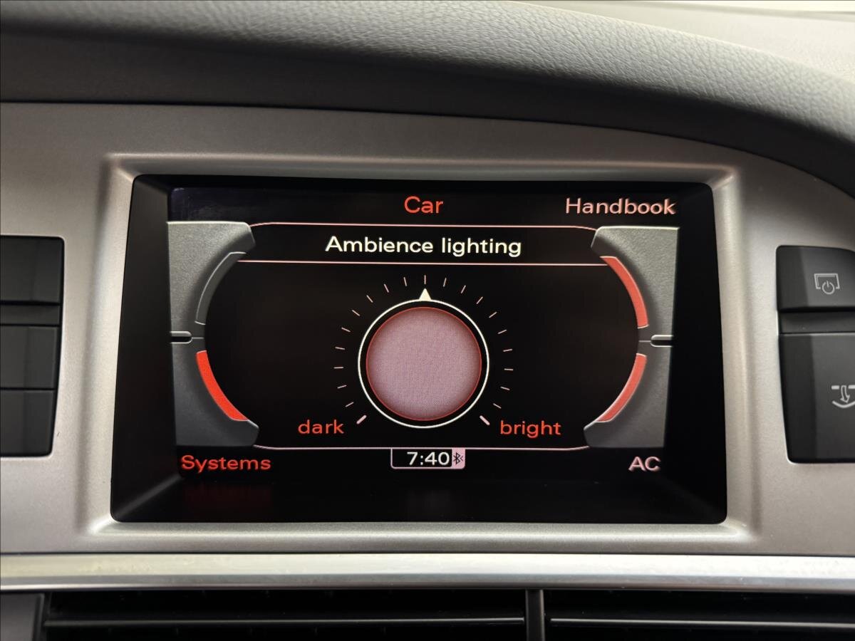 Audi A6 Sedan 2,7 l 140 kw