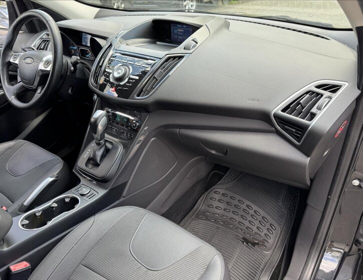 Ford Kuga MPV 2,0 l 103 kw