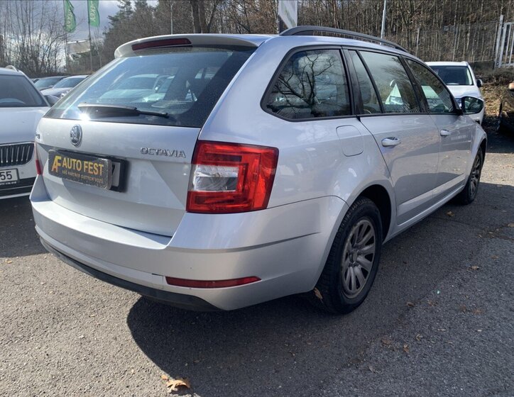 Škoda Octavia Kombi 1,6 l 85 kw