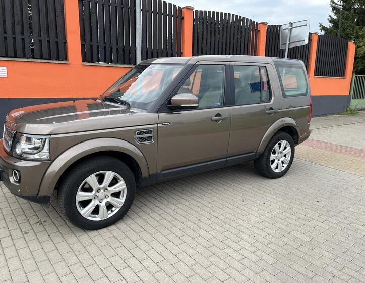 Land Rover Discovery 2