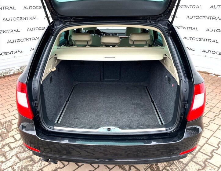 Škoda Superb Kombi 2,0 l 125 kw