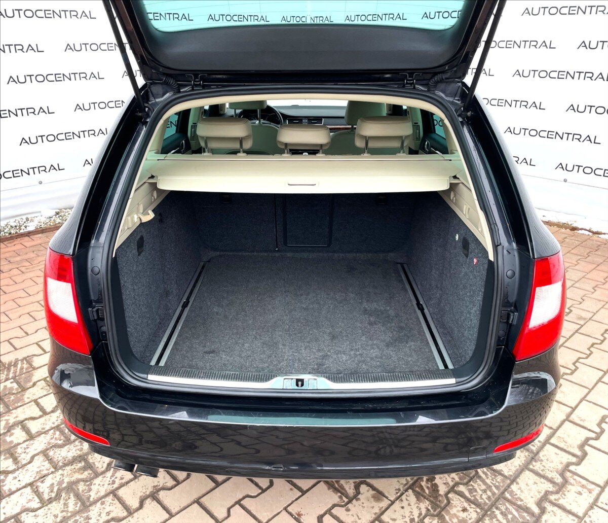 Škoda Superb Kombi 2,0 l 125 kw