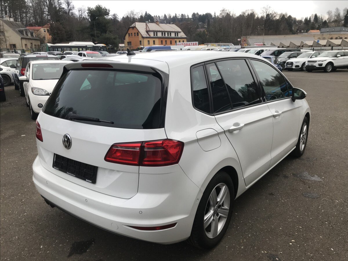 Volkswagen Golf Sportsvan Kombi 2,0 l 110 kw