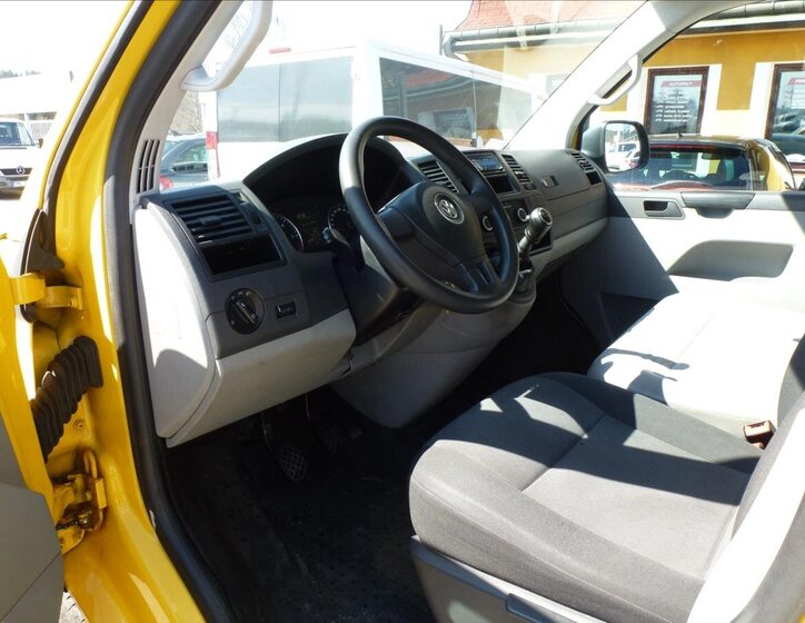 Volkswagen Transporter Skříň 2,0 l 84 kw