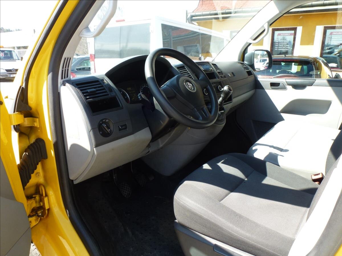 Volkswagen Transporter Skříň 2,0 l 84 kw