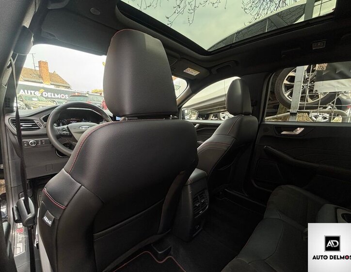 Ford Kuga SUV / Terénní 2,5 l 165 kw