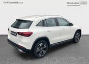 Mercedes-Benz GLA 5