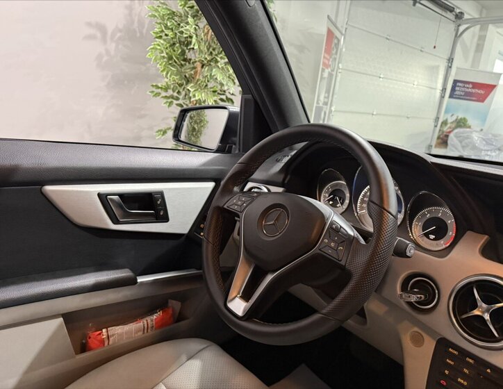 Mercedes-Benz GLK 20