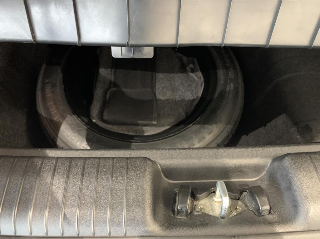 Hyundai ix20 MPV 1,4 l 66 kw