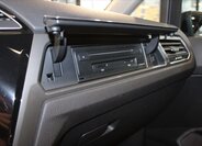 Volkswagen Touran MPV 1,5 l 110 kw