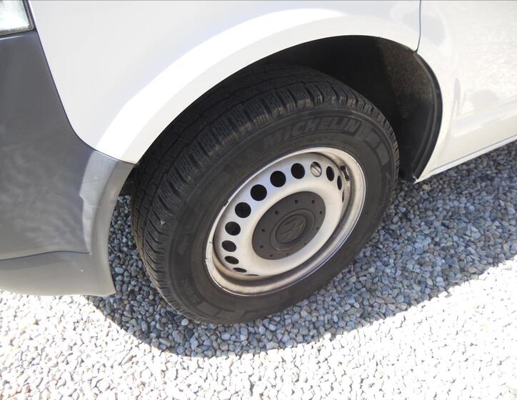 Volkswagen Transporter 18