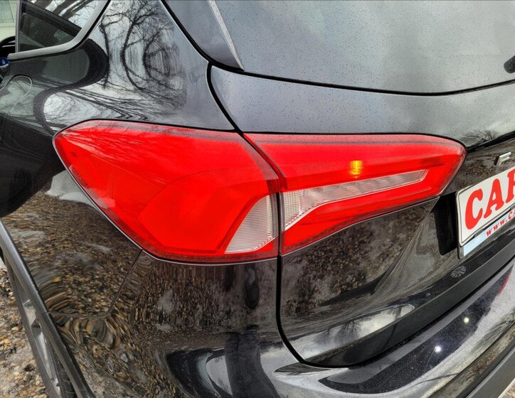 Ford Focus Kombi 1,5 l 88 kw