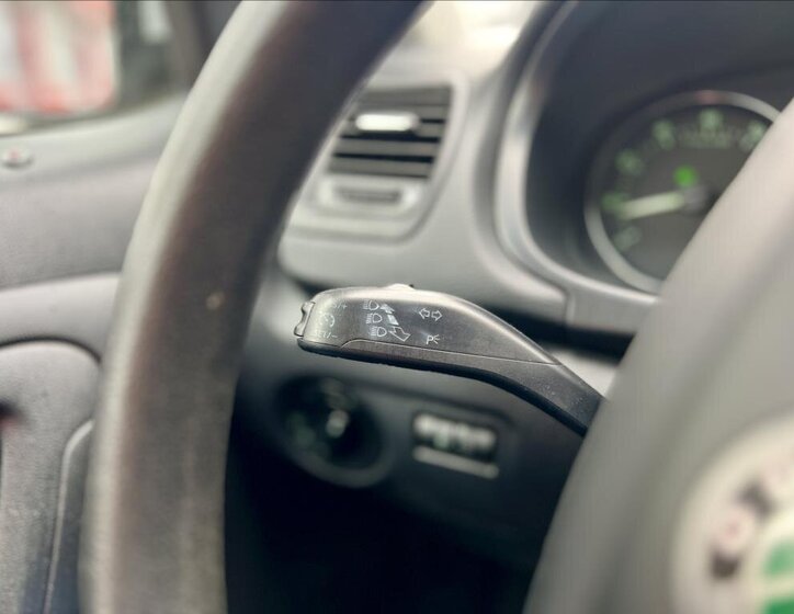 Škoda Roomster MPV 1,2 l 63 kw