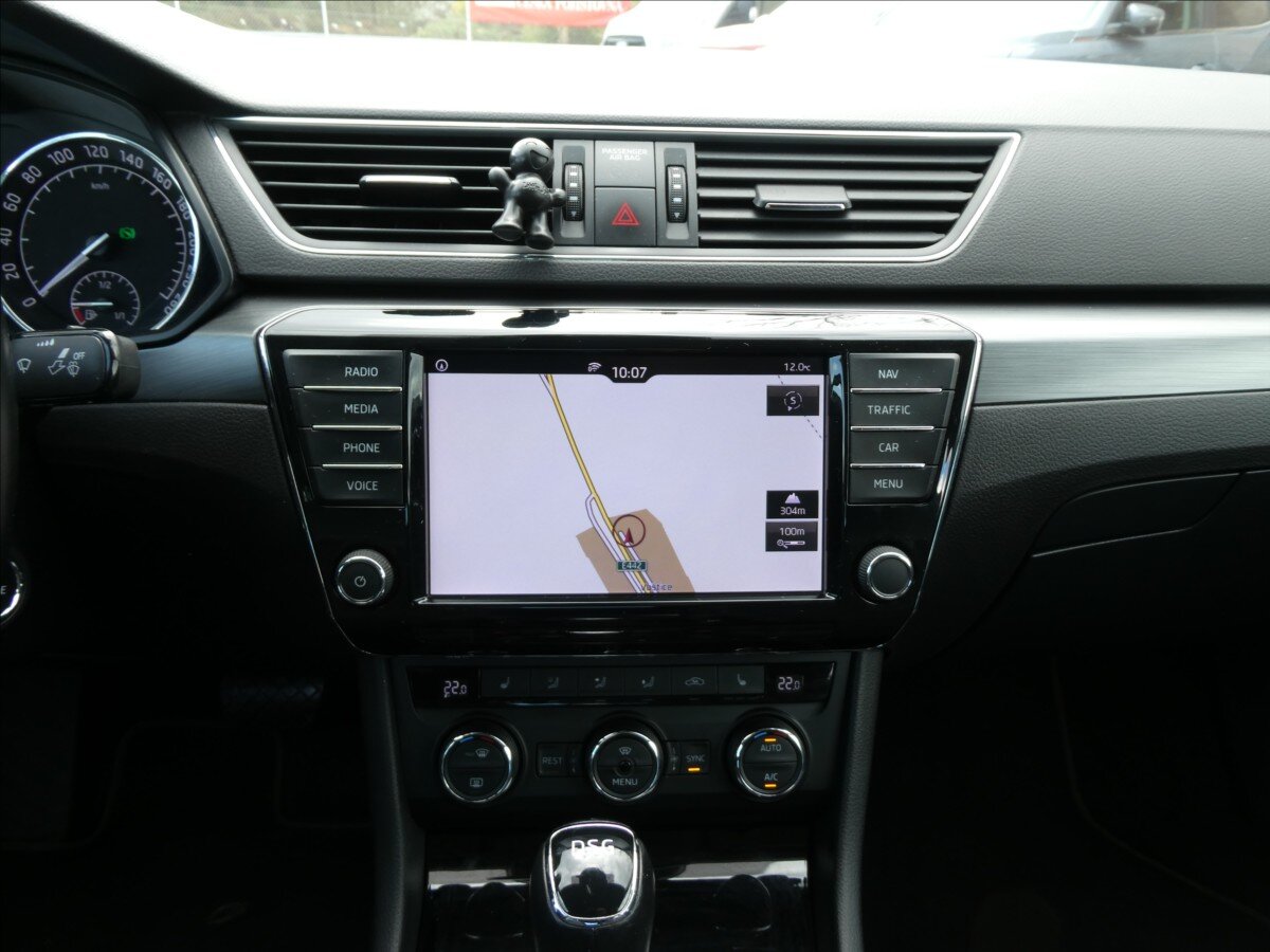 Škoda Superb Liftback 2,0 l 110 kw