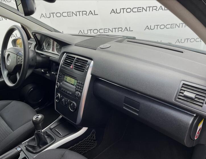 Mercedes-Benz Třídy B 17