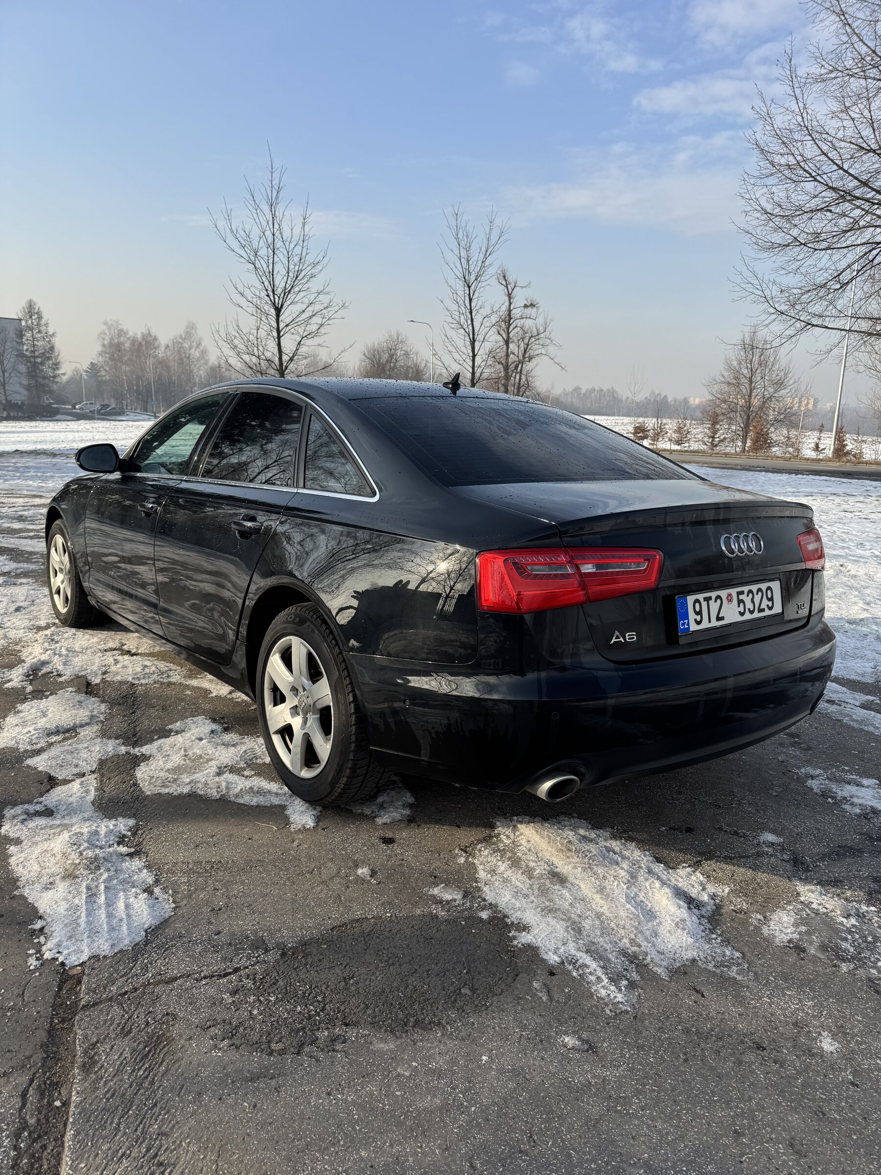 Audi A6 Sedan 3,0 l 180 kw