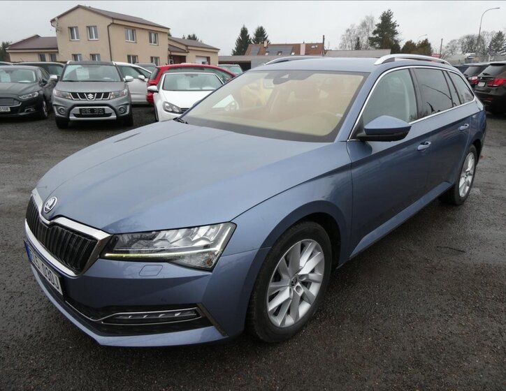 Škoda Superb 3