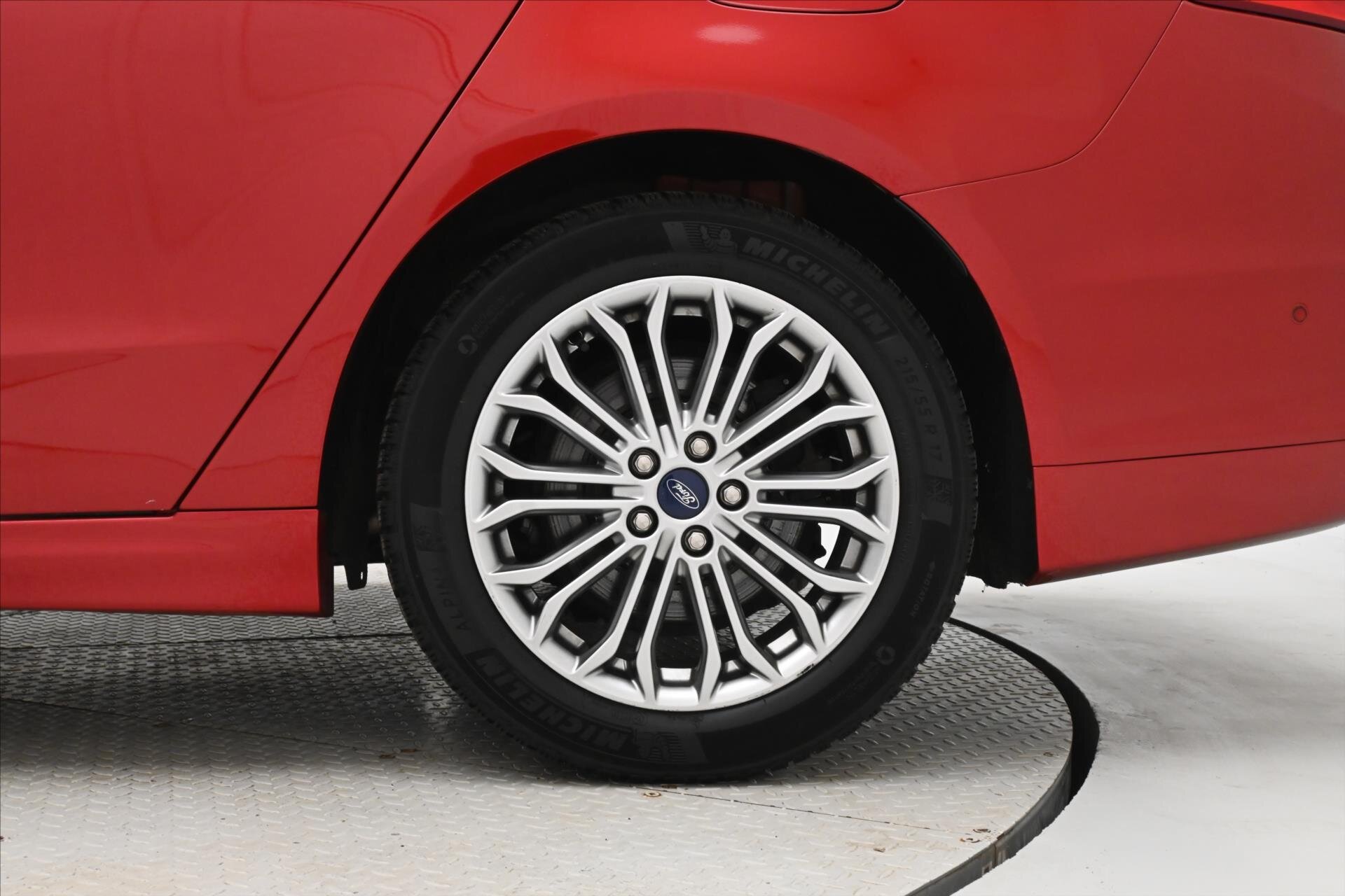 Ford Mondeo Liftback 2,0 l 110 kw