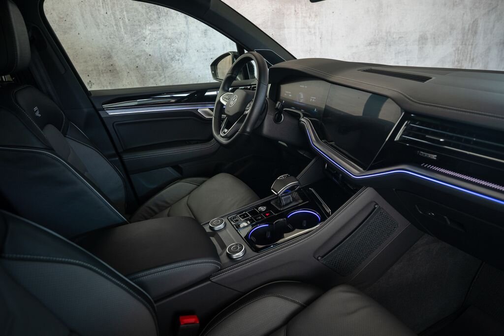 Volkswagen Touareg SUV / Terénní 3,0 l 210 kw