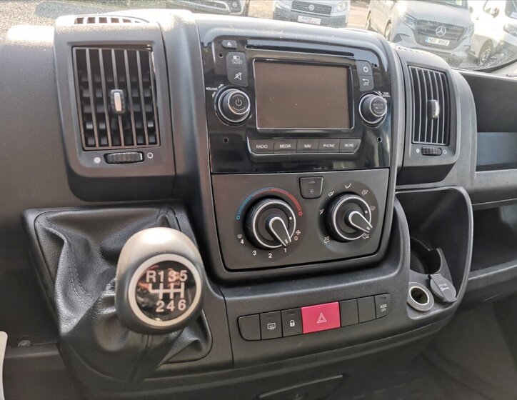 Citroën Jumper Skříň 2,2 l 110 kw