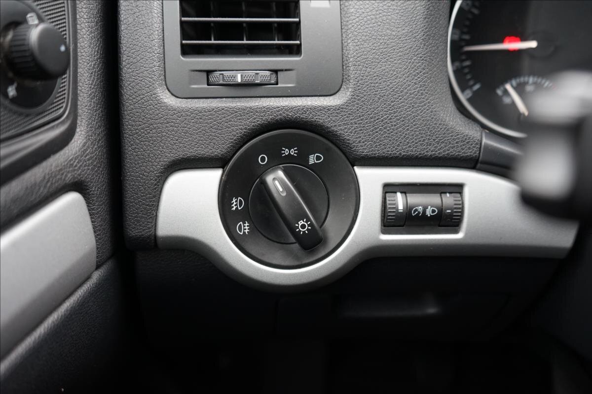 Škoda Octavia Kombi 2,0 l 103 kw