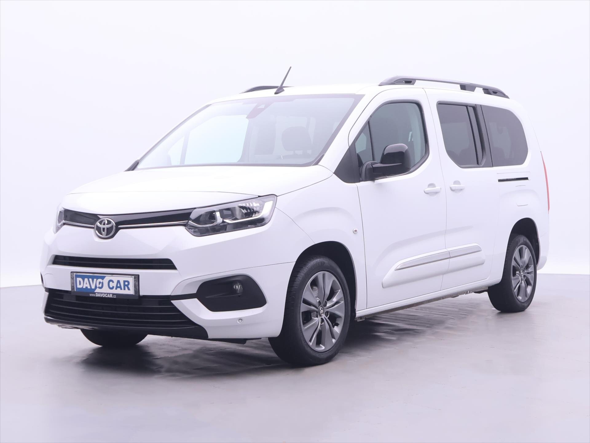 Toyota ProAce City Verso MPV 1,2 l 96 kw