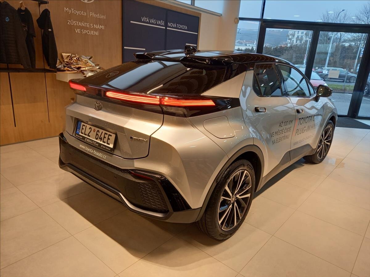 Toyota C-HR Hatchback 2,0 l 112 kw