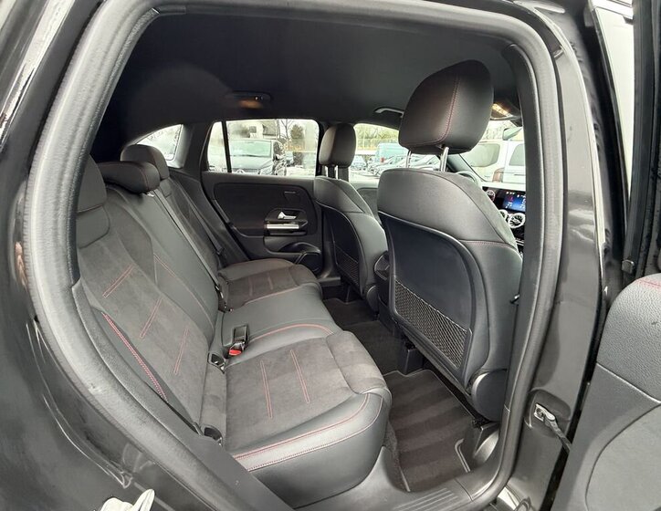 Mercedes-Benz GLA SUV 2,0 l 110 kw