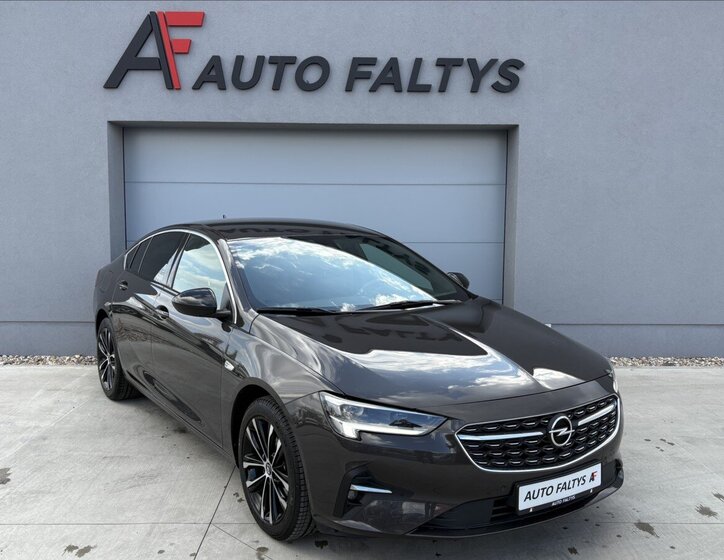Opel Insignia Hatchback 2,0 l 128 kw