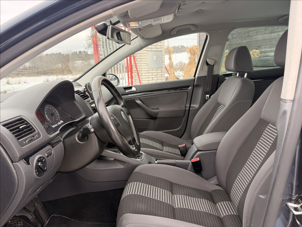 Volkswagen Golf Hatchback 1,4 l 90 kw