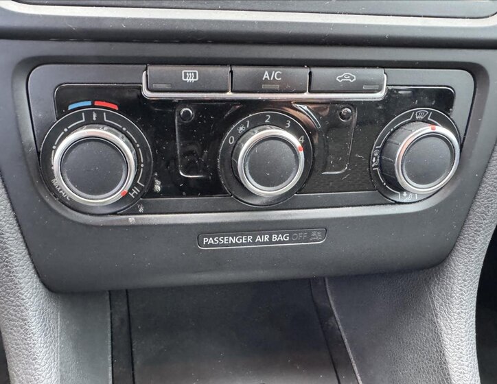 Volkswagen Golf Hatchback 1,6 l 77 kw