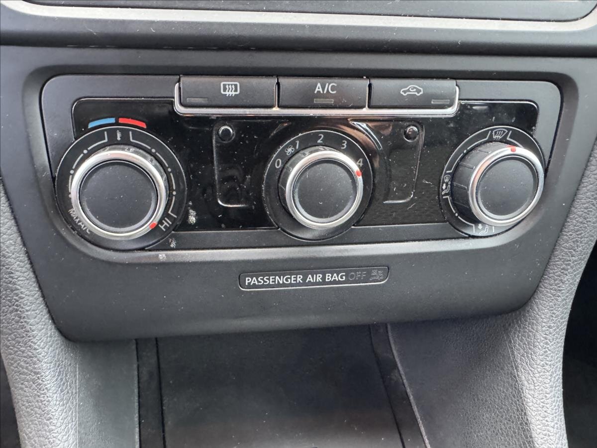 Volkswagen Golf Hatchback 1,6 l 77 kw