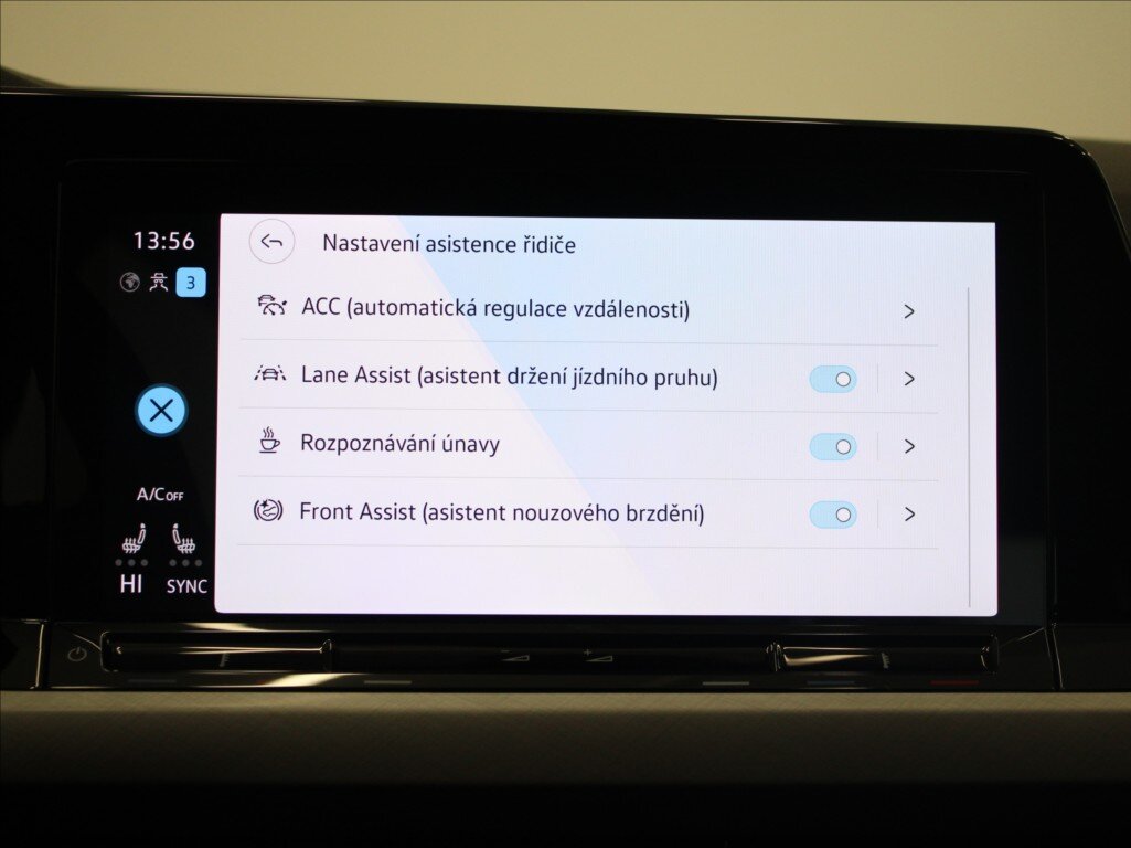 Volkswagen Golf Kombi 1,5 l 96 kw