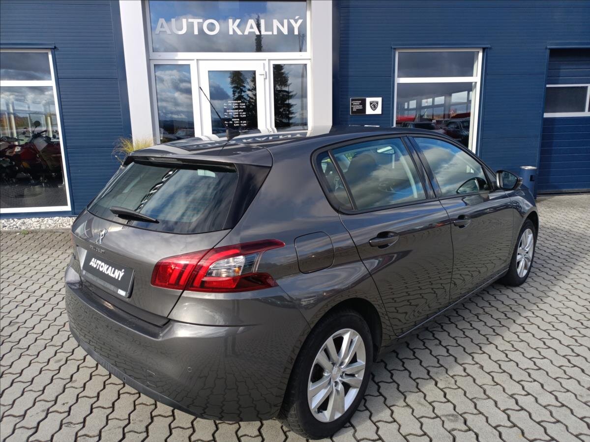 Peugeot 308 Hatchback 1,2 l 81 kw