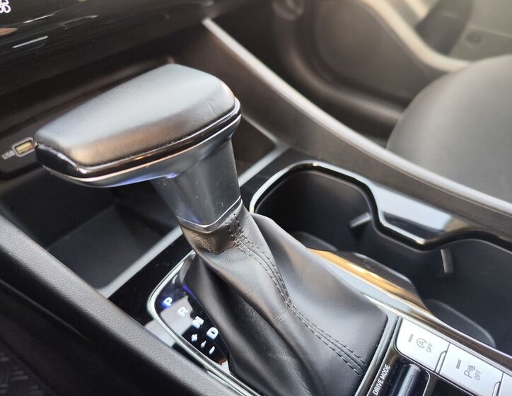 Hyundai Tucson SUV 1,6 l 100 kw