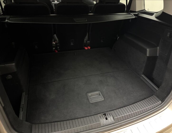 Volkswagen Touran MPV 2,0 l 110 kw